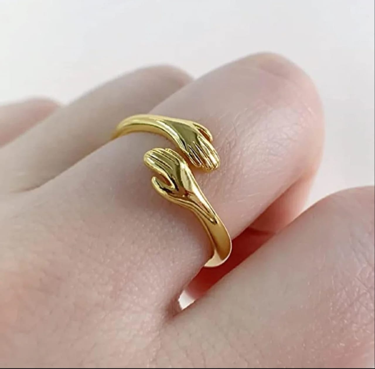 Couple Hug Design Ring Pack of 2