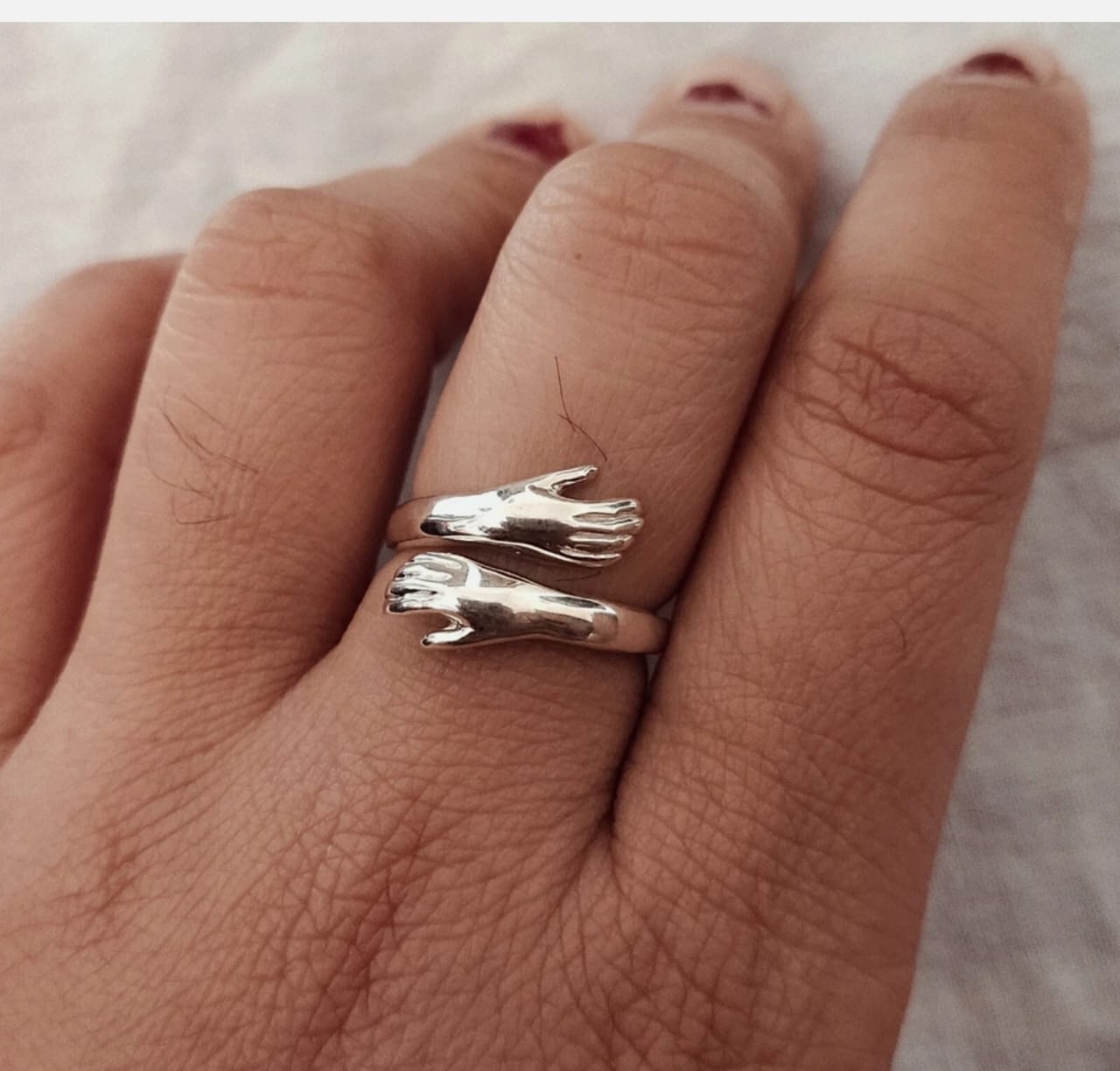 Couple Hug Design Ring Pack of 2